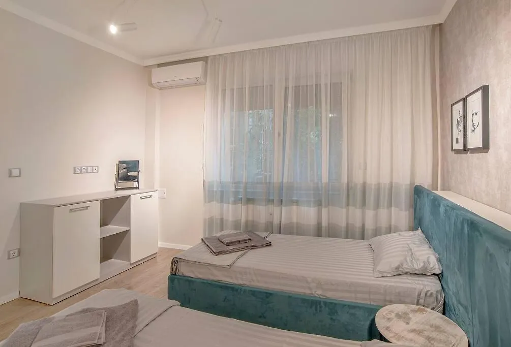 Tina'S 2 Bedroom Top Central Apartment Sofia 0*,