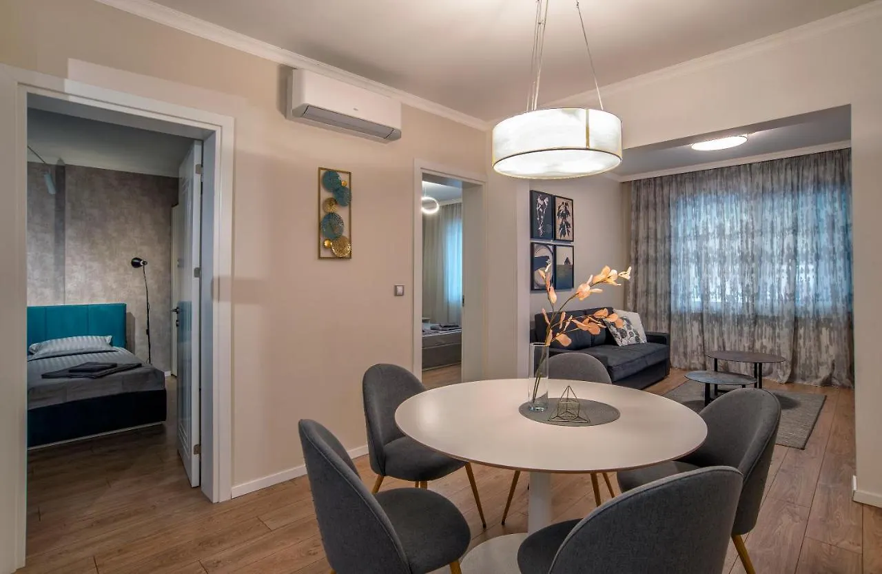 Tina'S 2 Bedroom Top Central Apartment Sofya Bulgaristan