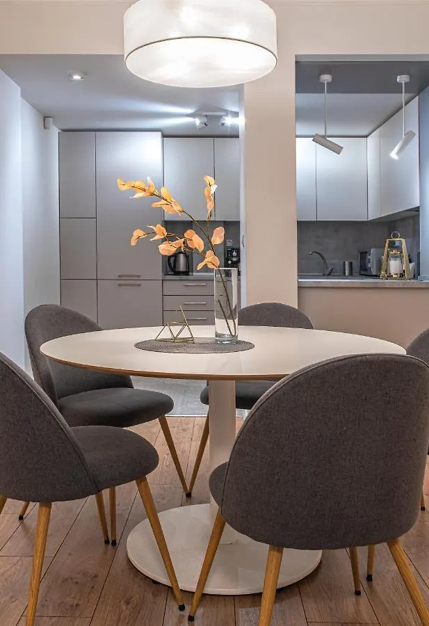 Tina'S 2 Bedroom Top Central Apartment Sofya